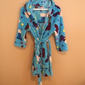 Comfy fuzzy bathrobe