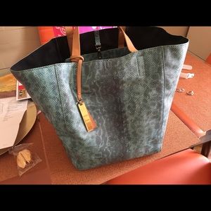 Snakeskin Tote Bag Hot