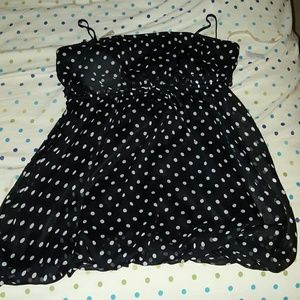 Cute black polkadot top