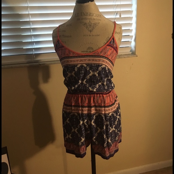 Ultra Flirt Other - Brand new romper !!!