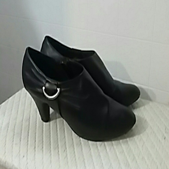 Pair of dress shoes