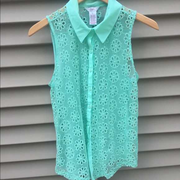 Lightweight Sheer Sleeveless Eyelet Mint Tank