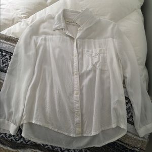 White long sleeve blouse