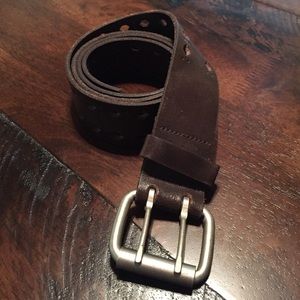 Dark brown belt