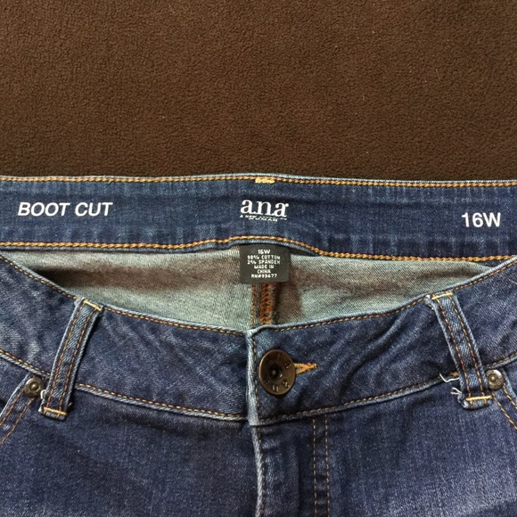 BootCut Jeans - Picture 2 of 4