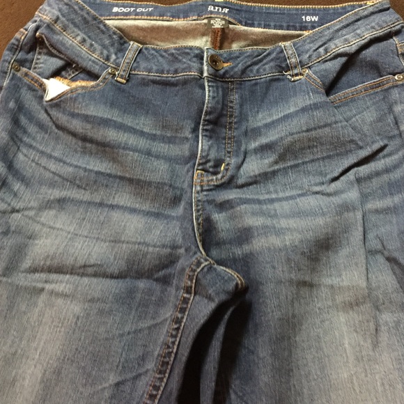 BootCut Jeans - Picture 3 of 4
