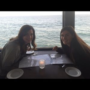 Meet your Posher, Carol