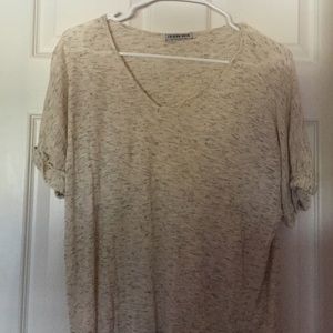 Fashion Nova Hi-Lo tee - Size L