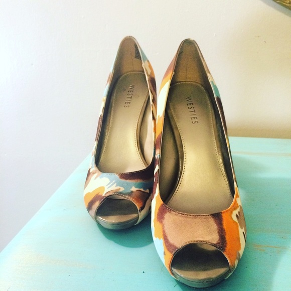 Colorful heels - Picture 2 of 4