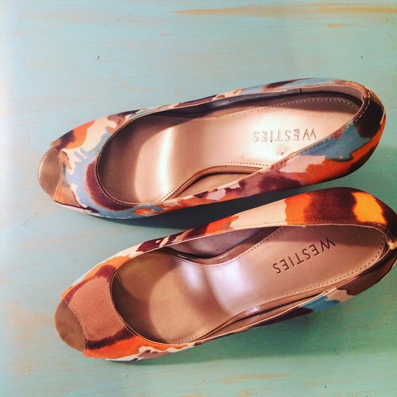 Colorful heels - Picture 4 of 4