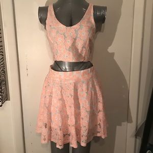 NEW Flower Coordinate Set