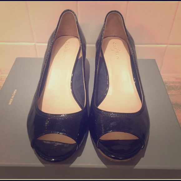 Cole Haan leather open toe wedges