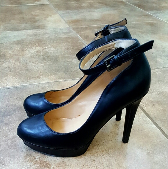 Guess Heels