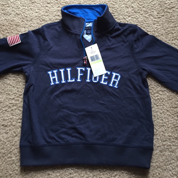 Tommy Hilfiger Other - Tommy Hilfiger boys' pullover size 4