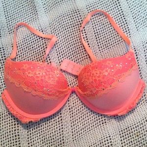 ✨ SOLD ✨ Victorias Secret Push-Up Bra