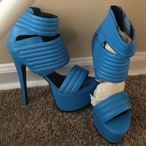 Sky high platforms
