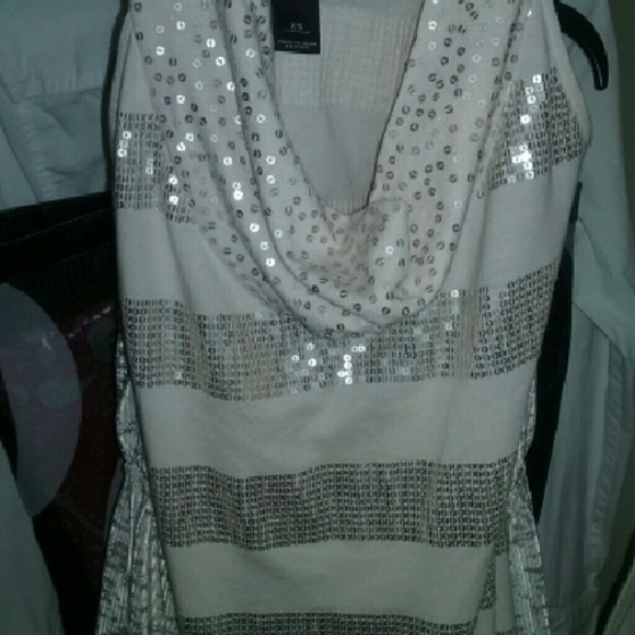 Sequined beige/gold top
