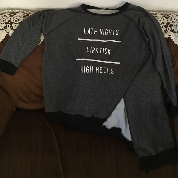 💥ONED DAY SALE💥Torrid sweater