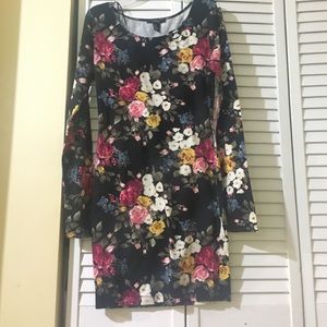 Long sleeve floral dress