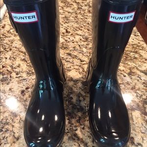 Black Hunter Rain Boots. SZ 8 With Grey Socks