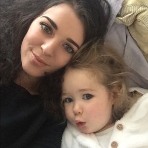 Meet your Posher, Laura