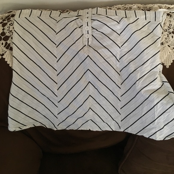 Sleeveless  summer top