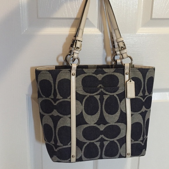 Coach handbag