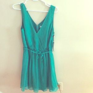 NWT Cupcakes and Cashmere summer dress!