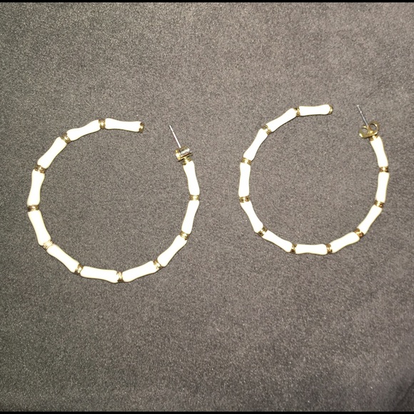 Banana Republic white earrings