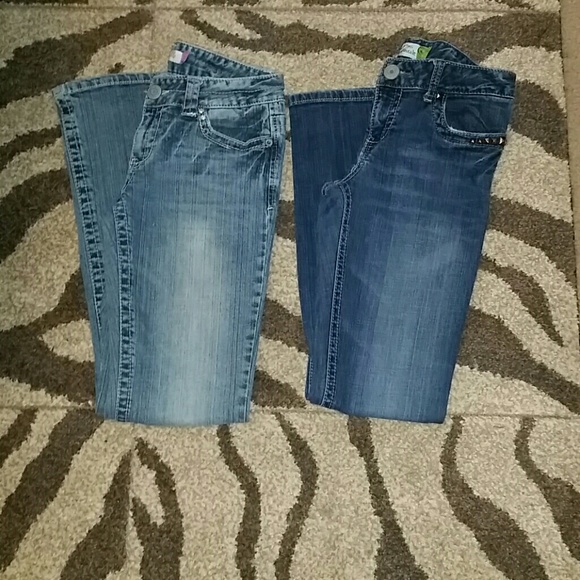 2 Pairs of Aeropostale Jeans