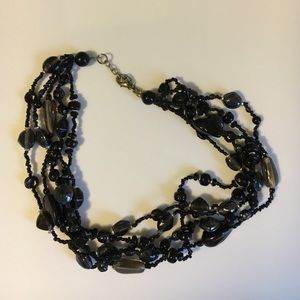 Black and gray short beaded necklace
