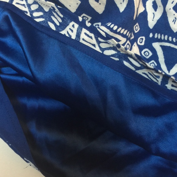 Forever 21 Patterned Ropmer - Picture 4 of 4