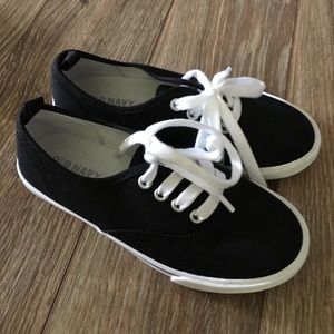 Girls shoes size 13