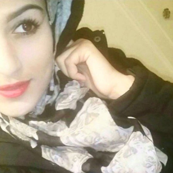 Meet your Posher, Zahraa
