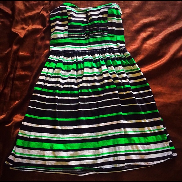 Dress - Picture 1 of 2