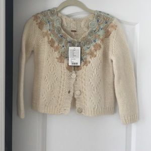 Cropped sweater