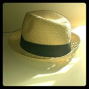 Straw fedora