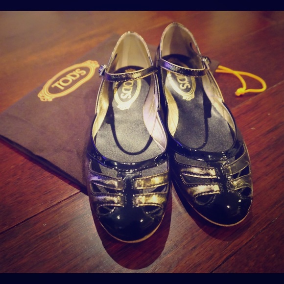 Tod's flat in size 34.5! Brand NEW.Made in Italy.