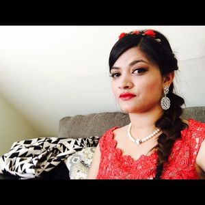 Meet your Posher, Astha