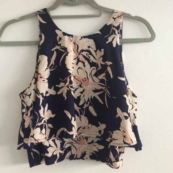 Astr Tops - Floral crop top