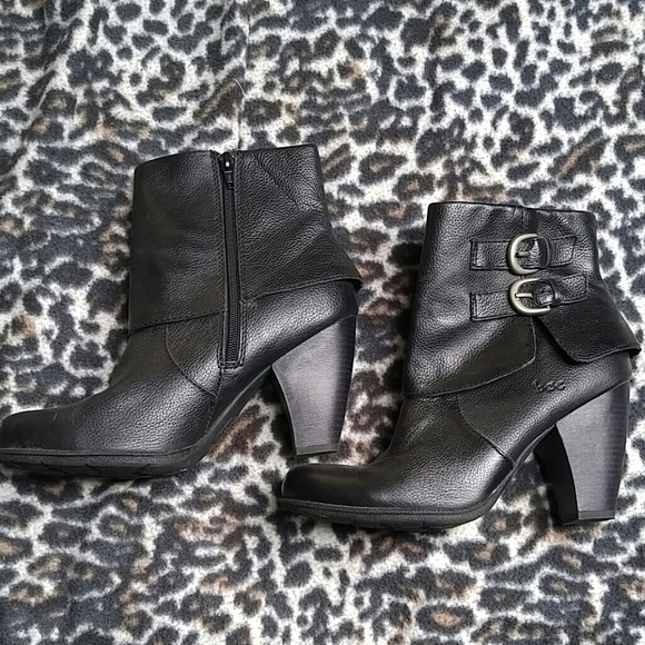 Boc boots