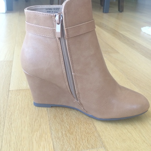 Booties - Picture 2 of 4