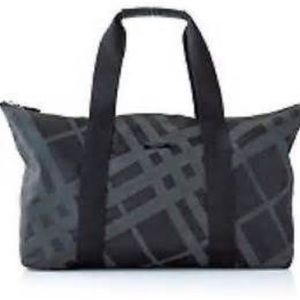 Burberry Duffle bag
