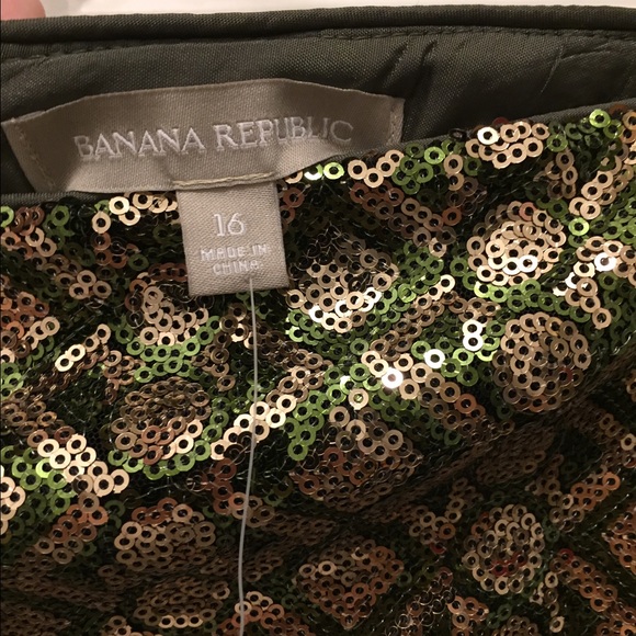 Banana Republic Sequin Skirt NWT - Picture 2 of 4