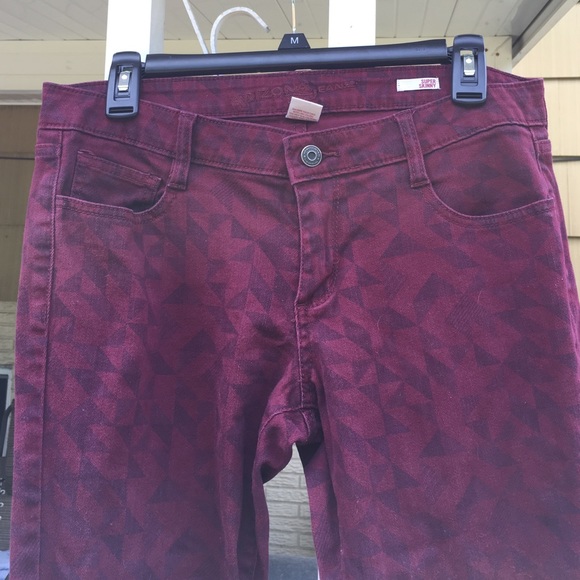 Patterned Super Skinny - Picture 2 of 2