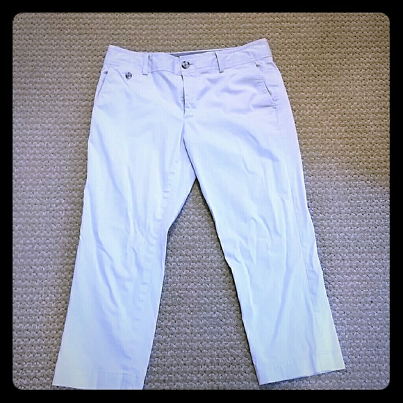Banana Republic 10P khaki Capris