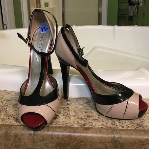 Guess High Heels. 3" heel