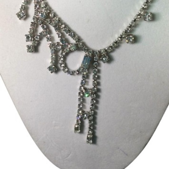 Gorgeous High End vintage rhinestone necklace