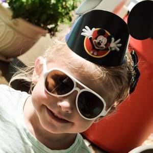 Meet your Posher, Lindy