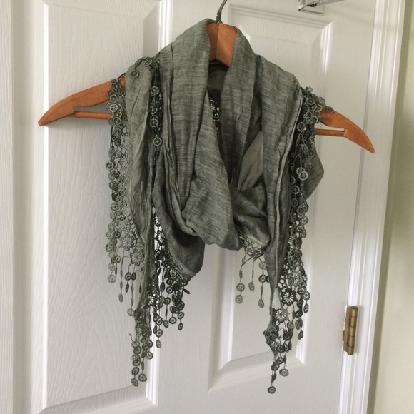 Italian silk/cotton triangle scarf